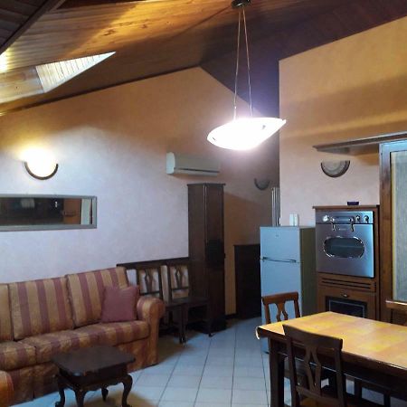 Appartamento In Piazza Umberto I A Poviglio Poviglio  Екстериор снимка