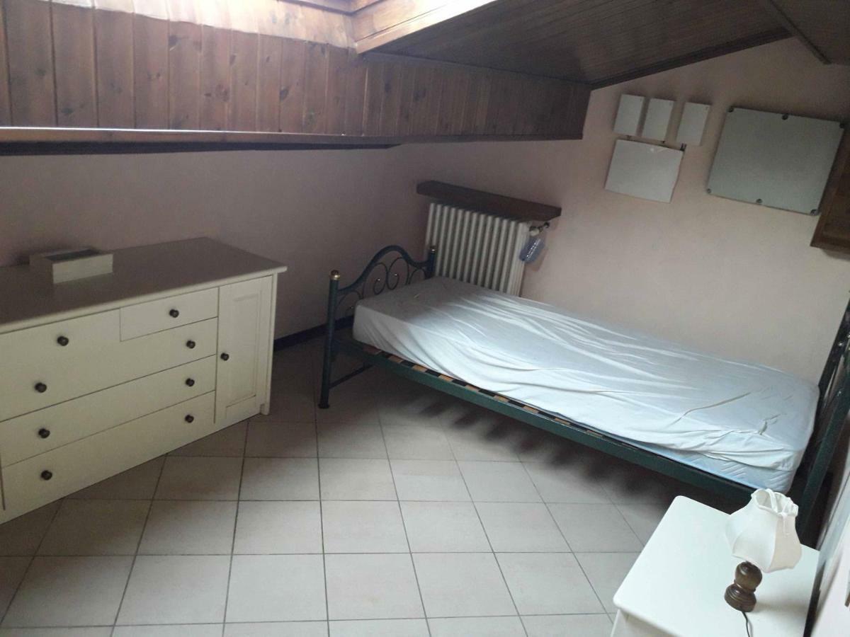 Appartamento In Piazza Umberto I A Poviglio Poviglio  Екстериор снимка